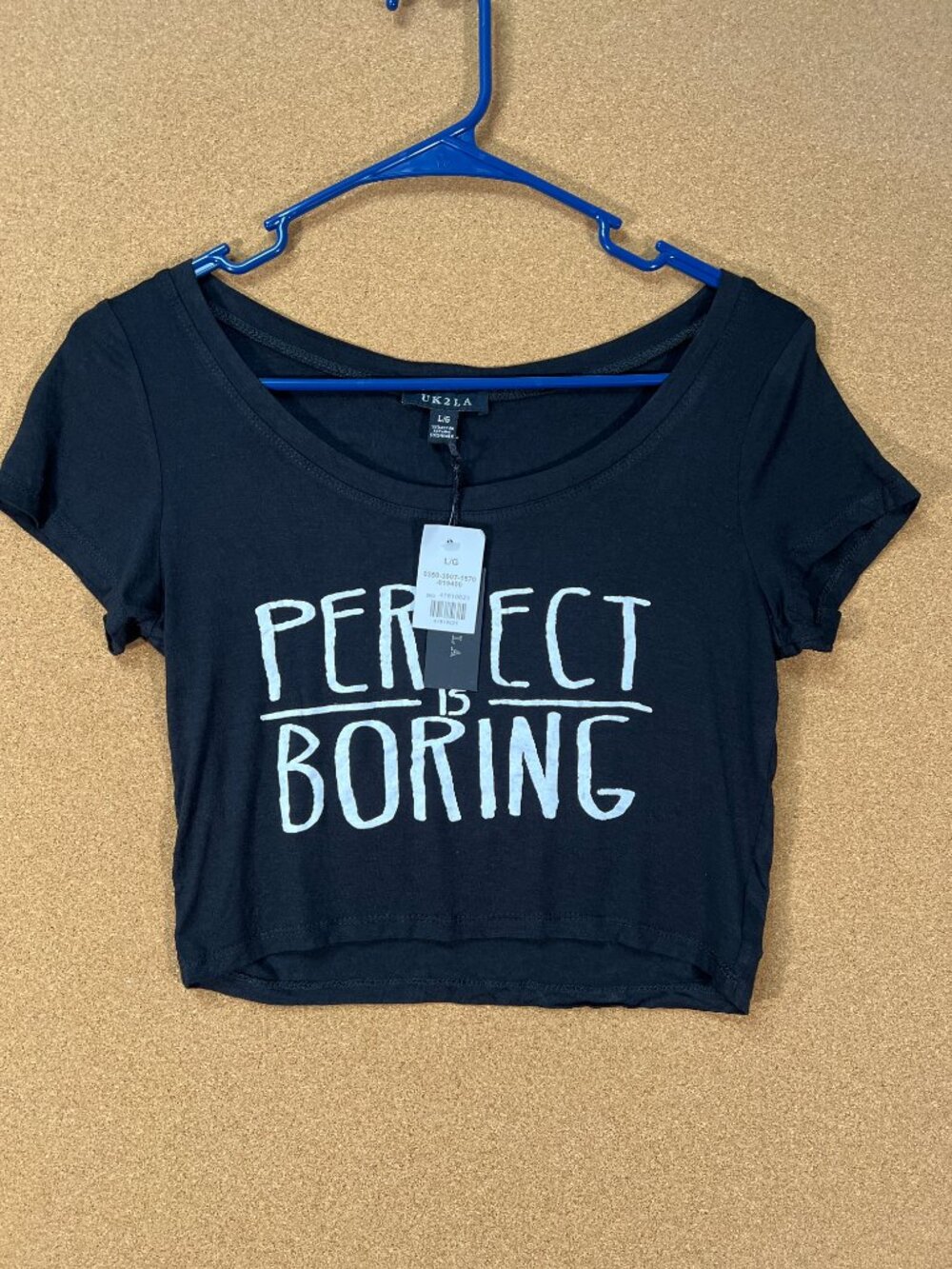 UK2LA Women Crop Top Shirt Large Black Graphic Tee Short Sleeve NWT